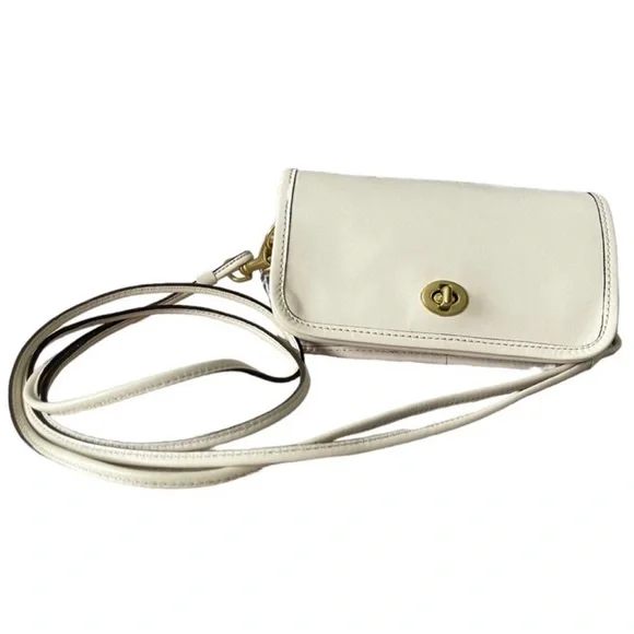 COACH Vintage Dinky Pouch Sling Back Off White/Ivory Crossbody Bag Rare - Picture 4 of 16